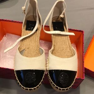 TB flats espadrilles